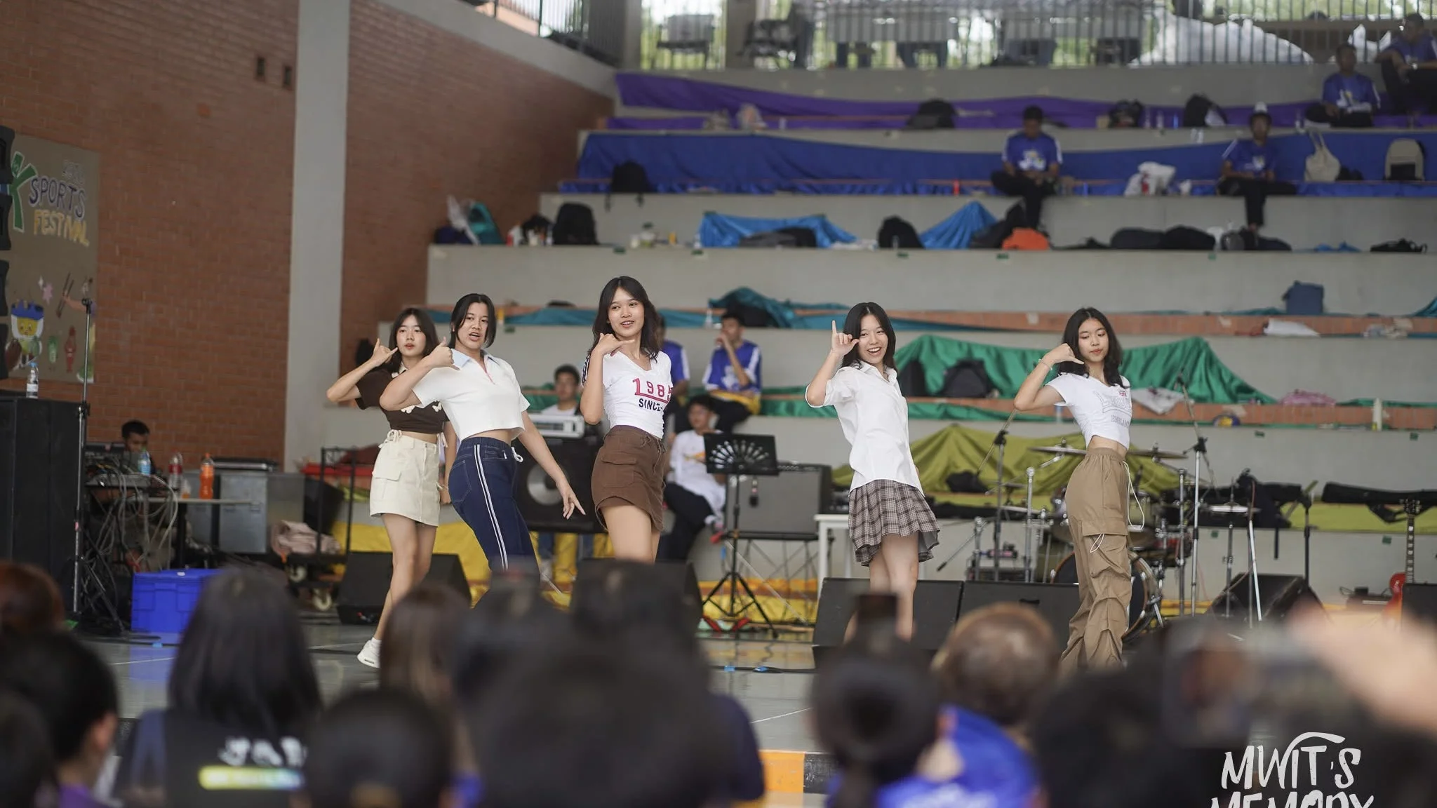 สเต็ปแดนซ์ activity image 2