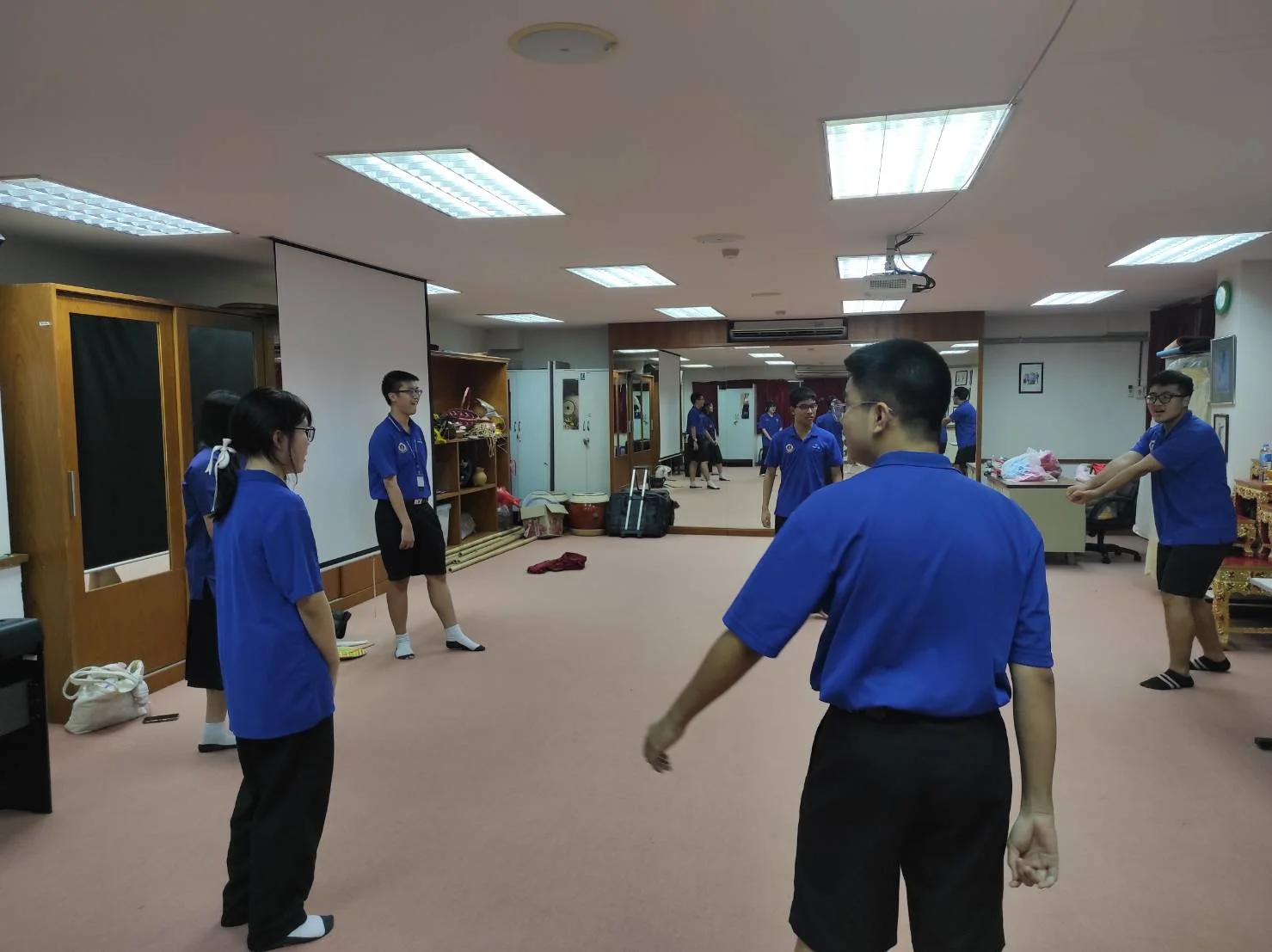 ละครเวที activity image 1