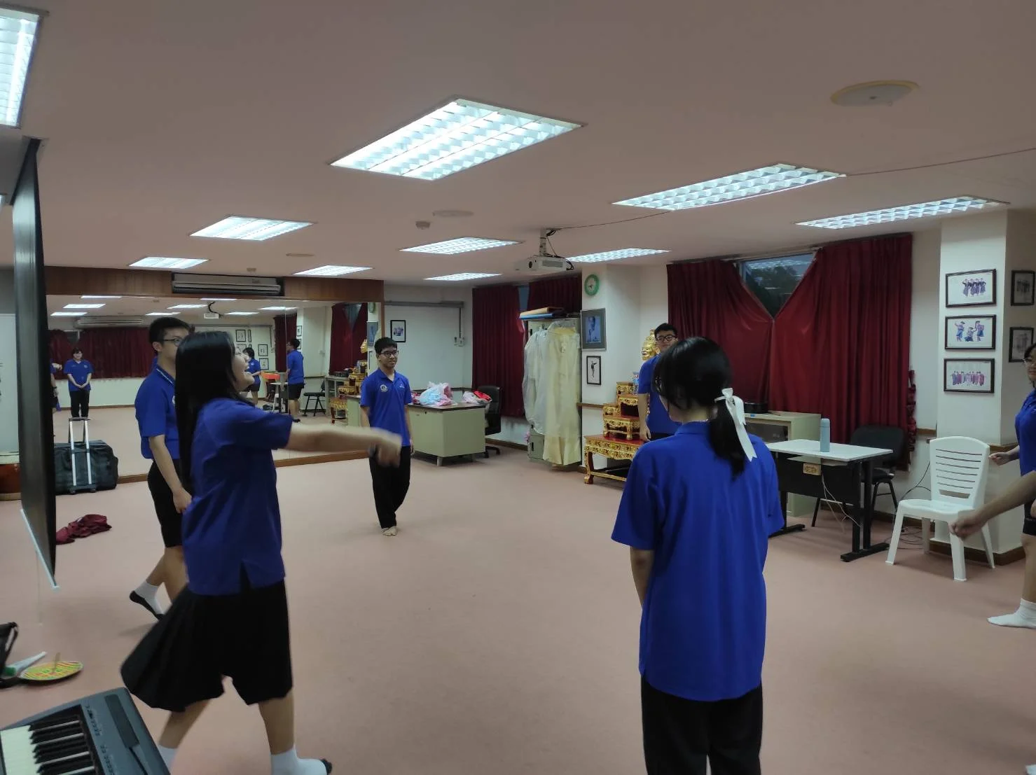ละครเวที activity image 2
